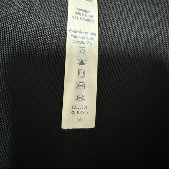 Lululemon Soft Summer Jacket Black / All Court Texture Deep Coal Black Size 6 - Picture 6 of 16